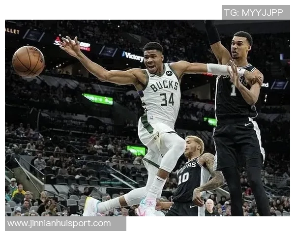 路威建议文班亚马向字母哥学习提升持球能力加强转换进攻表现